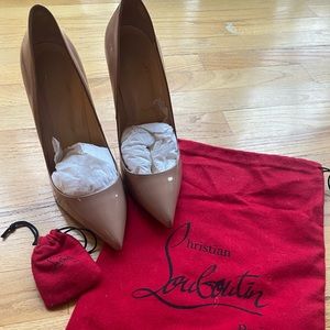 COPY - Christian Louboutins So Kate. Tan